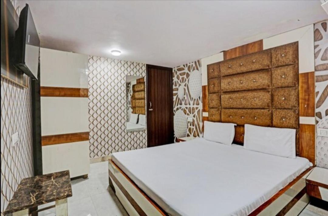 Mishra Residency Hotel Амритсар Екстериор снимка