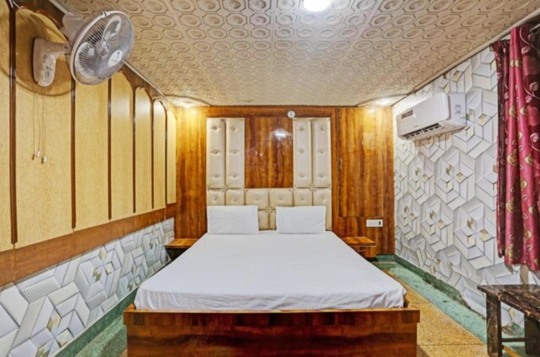 Mishra Residency Hotel Амритсар Екстериор снимка