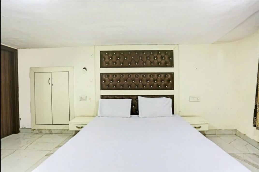 Mishra Residency Hotel Амритсар Екстериор снимка